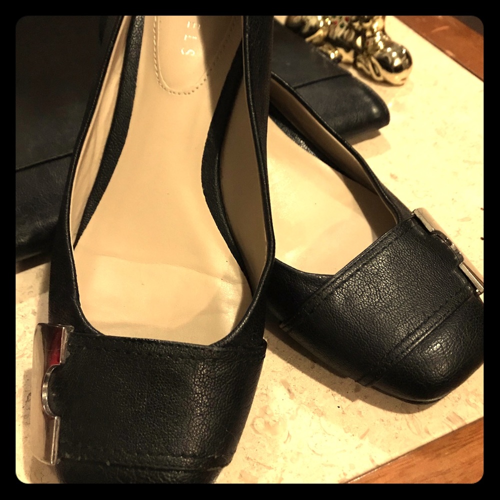 Nickels Capri Black Flats 🥿 7 1/2